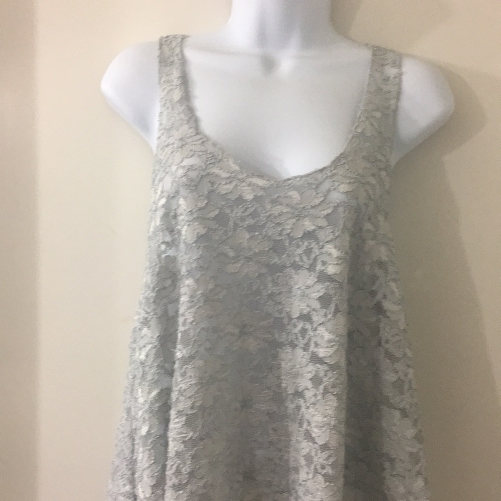 Sliver gray top